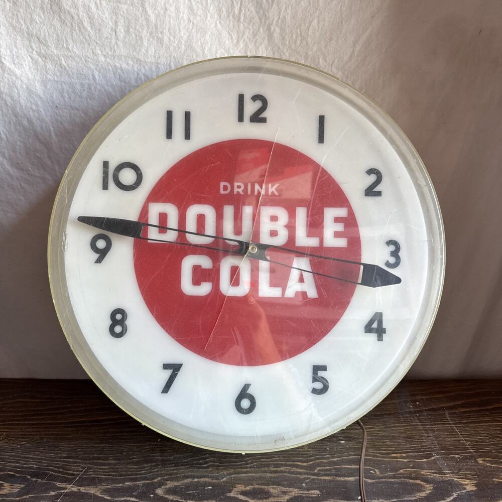 Vintage Double Cola Old Store Advertising Kitchen Diner Clock Made in U.S.A.